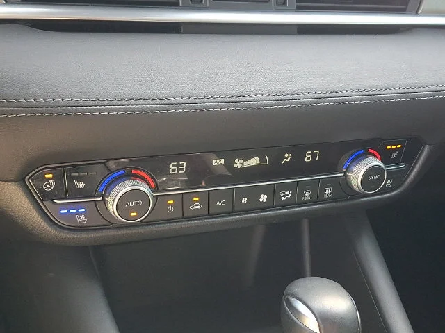 Used 2021 Red Mazda Grand Touring Reserve image 17