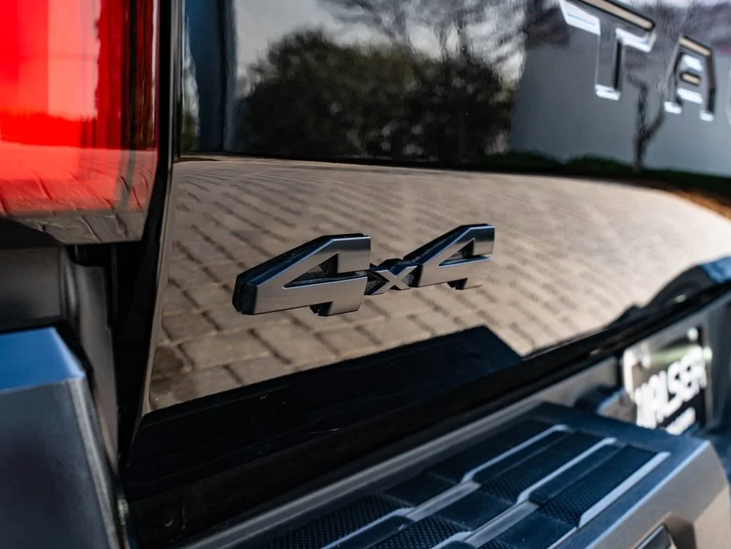 2025 Toyota Tacoma TRD Sport - Photo 19