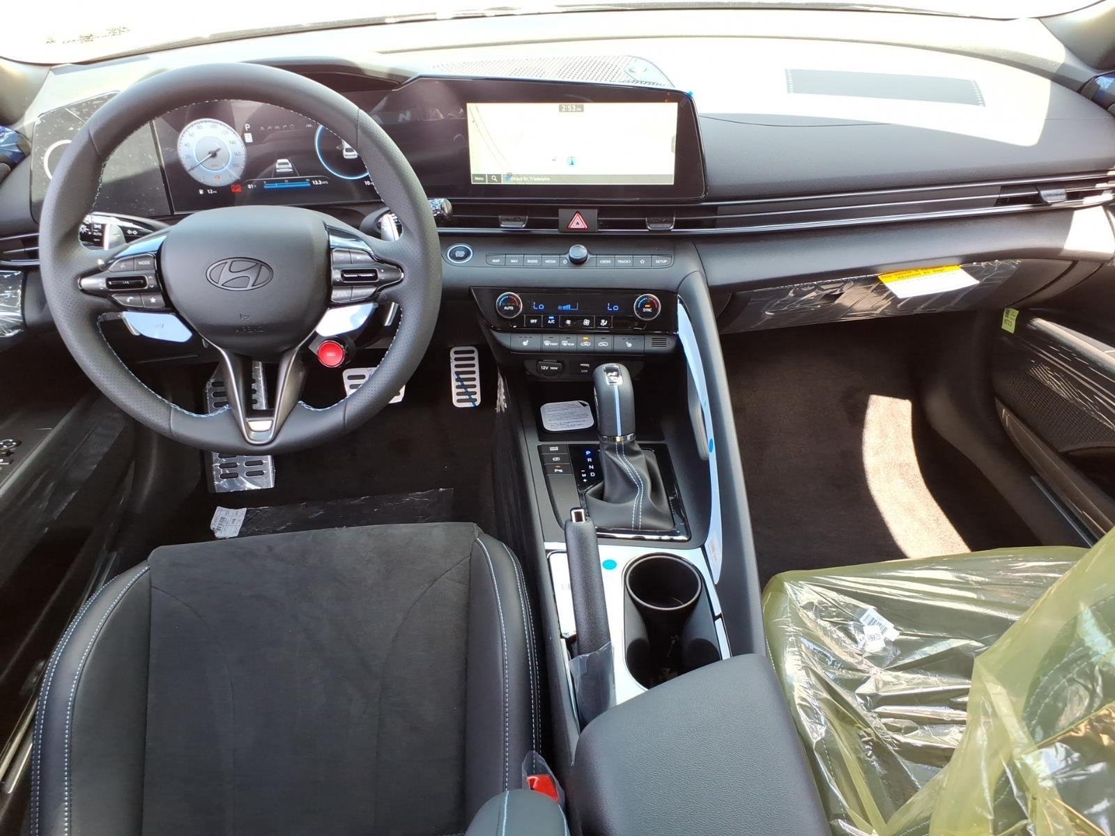 New 2026 ABYSS BLACK / BLACK HYUNDAI DCT image 7