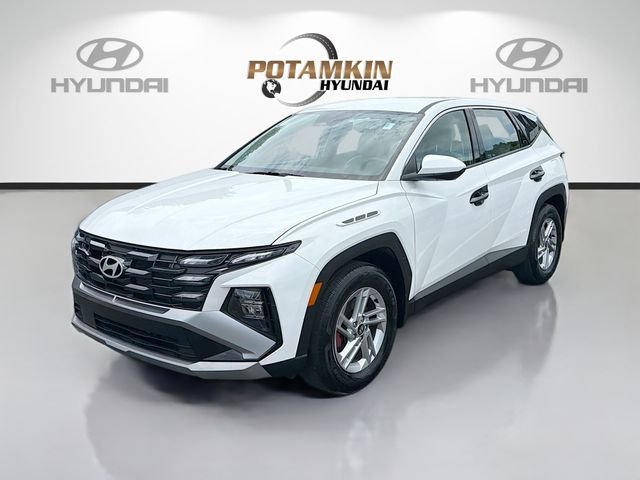 2025 Hyundai Tucson SE - Photo 1