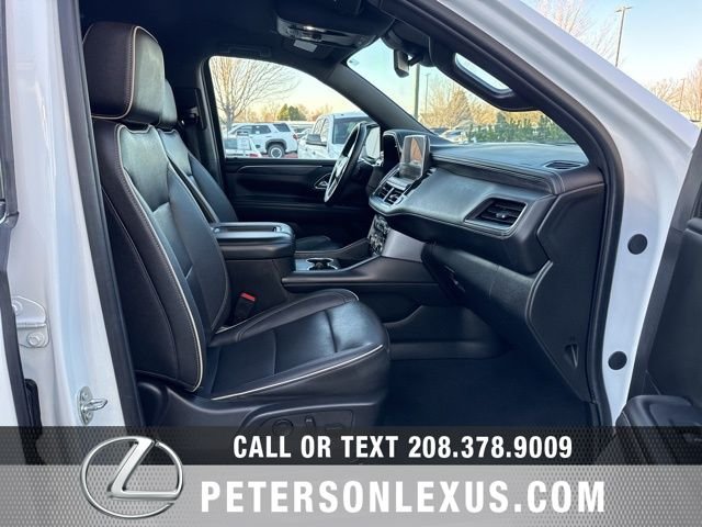2024 GMC Yukon SLT - Photo 13
