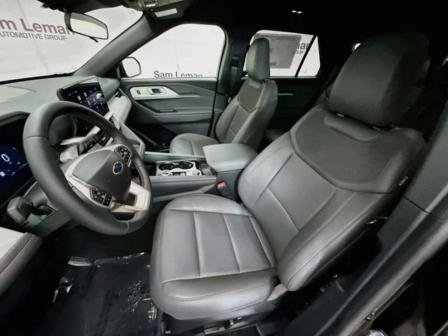 New 2027 Agate Black Metallic Ford Active image 21