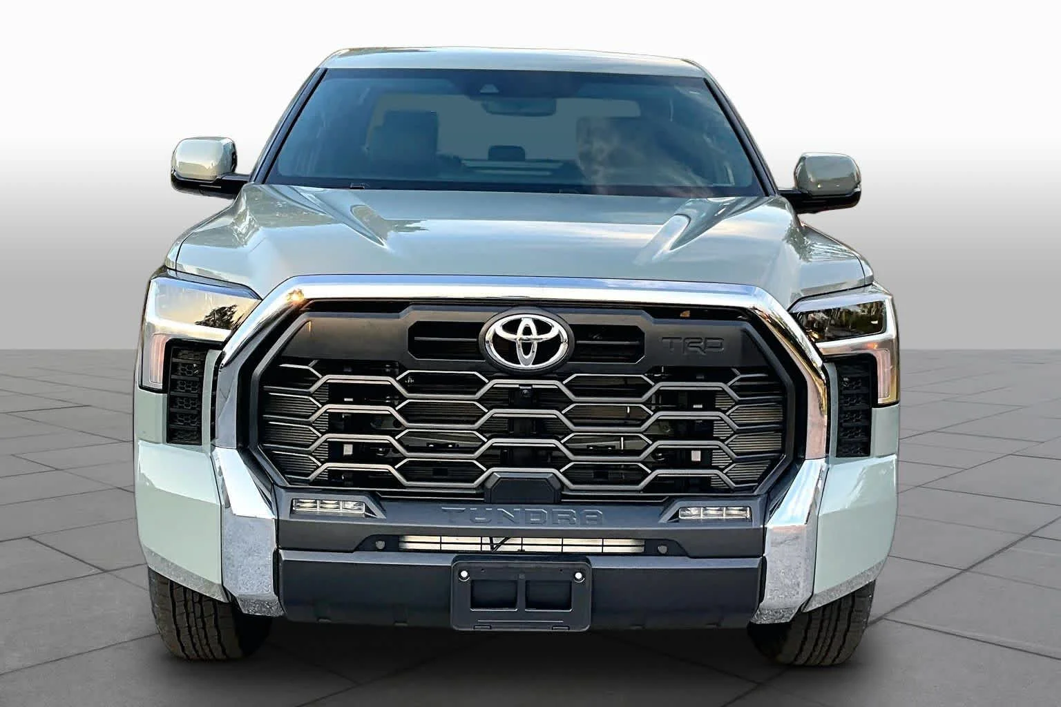 New 2026 Lunar Rock Toyota SR5 image 3