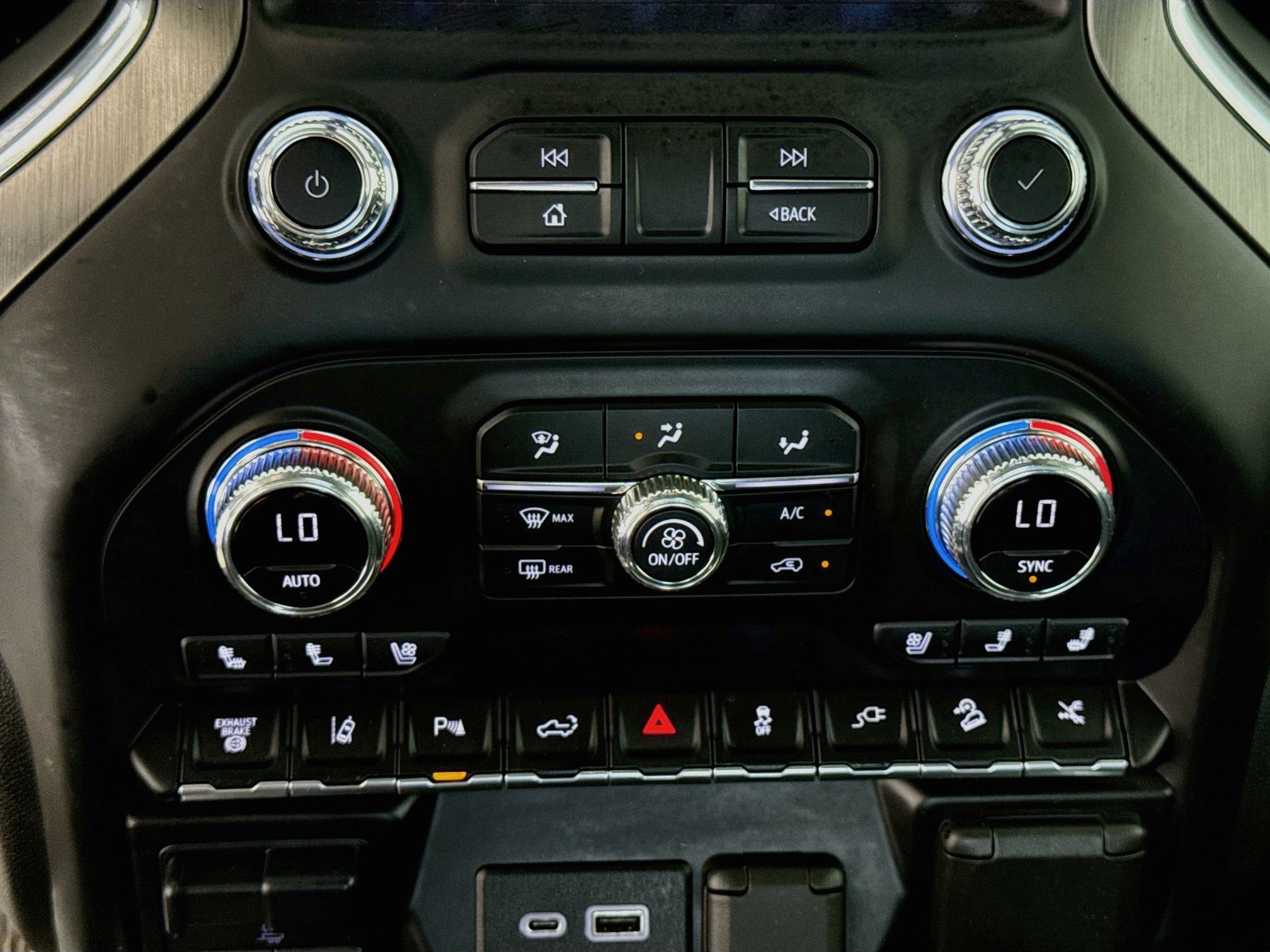Used 2022 Ebony Twilight Metallic GMC Denali image 18