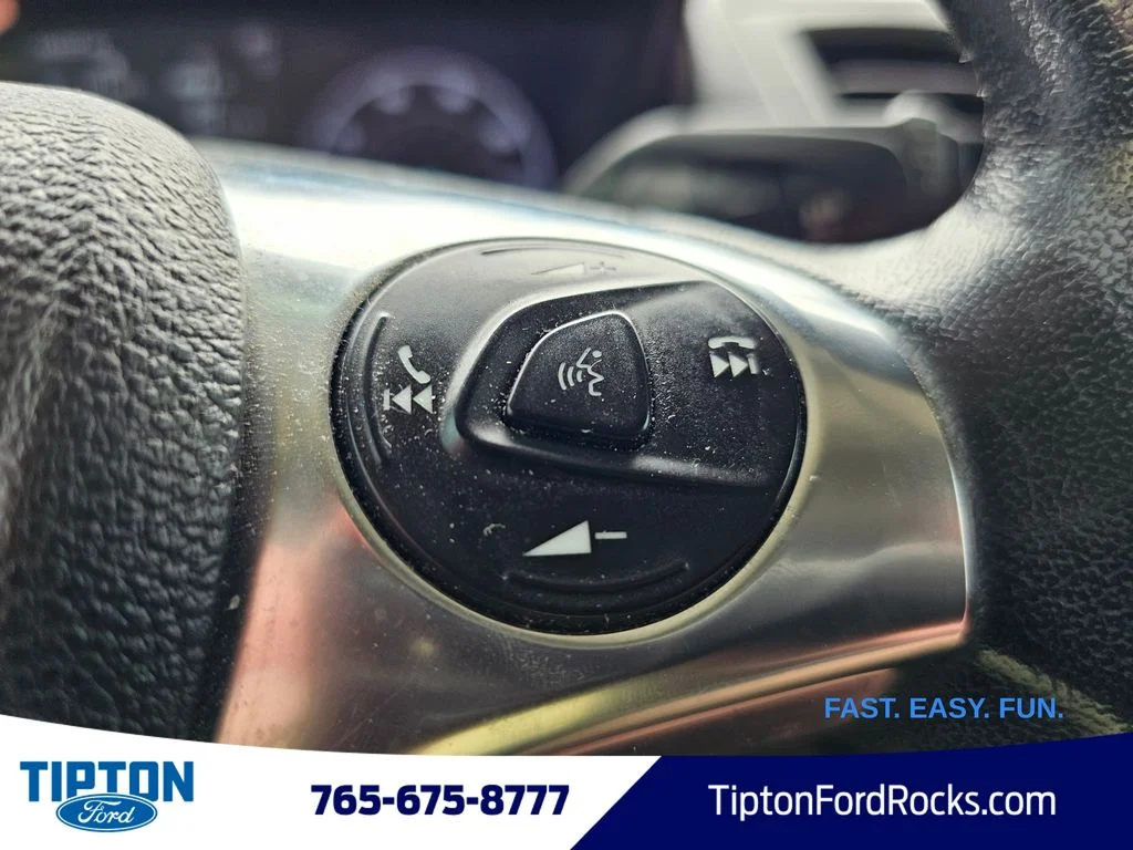 Used 2019 Frozen White Ford XLT image 8