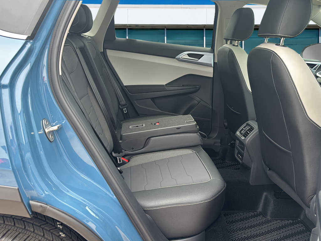New 2026 Blue Volkswagen 1.5T SE image 13