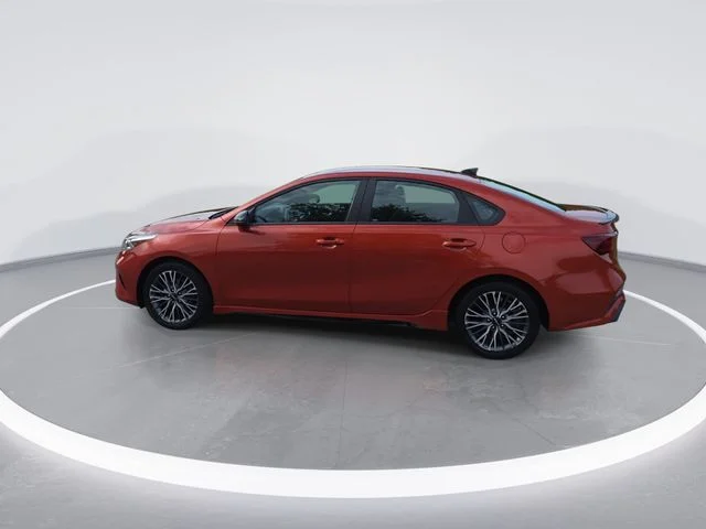 Used 2023 Red Kia GT-Line image 6