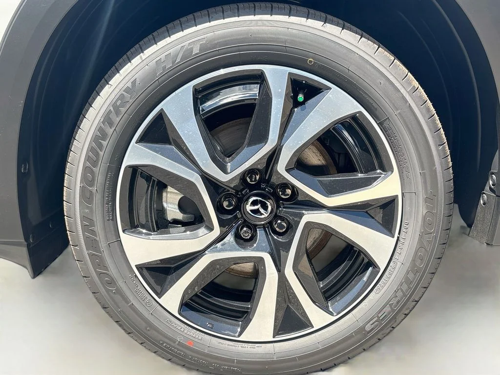 New 2026 Aero Gray Metallic Mazda 2.5 S Preferred AWD image 32