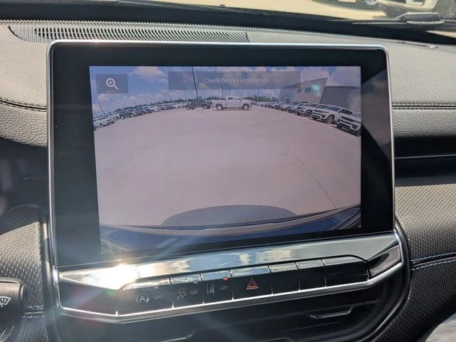 New 2026 Black Jeep Latitude image 15