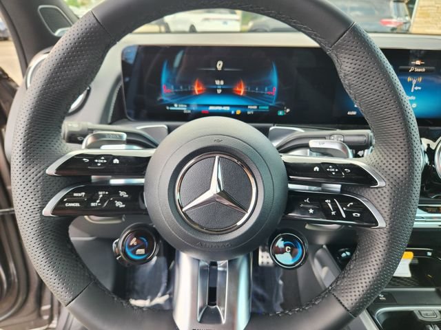New 2026 Mountain Grey Metallic Mercedes-Benz GLB 35 AMG® image 20