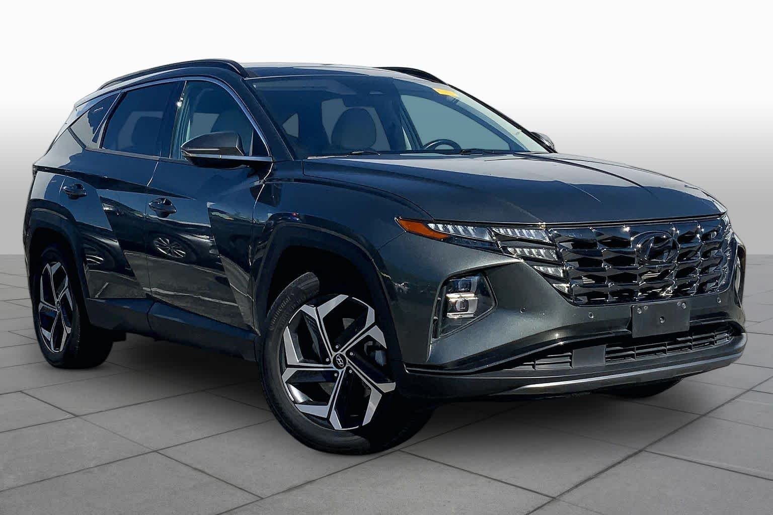 Used 2022 Amazon Gray Hyundai Limited image 3