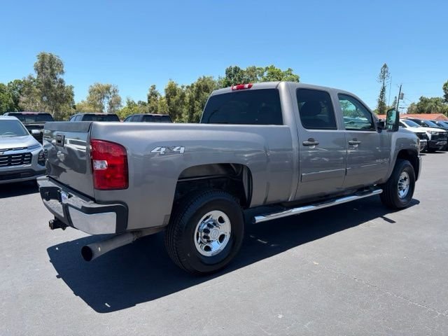 Used 2008 Gray Chevrolet LT image 6