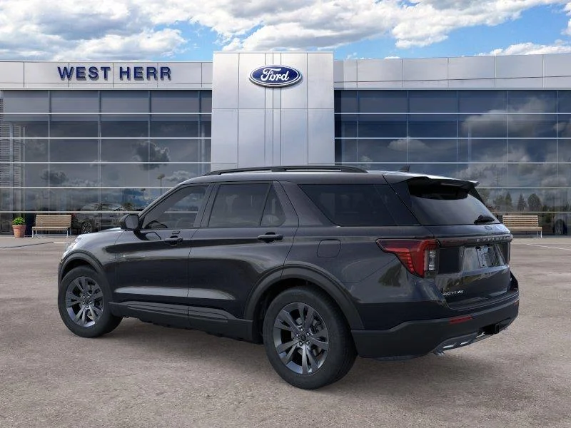 New 2026 Agate Black Metallic Ford Active image 5