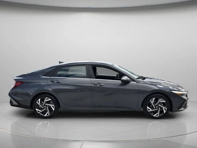 Used 2024 Gray Hyundai Limited image 7