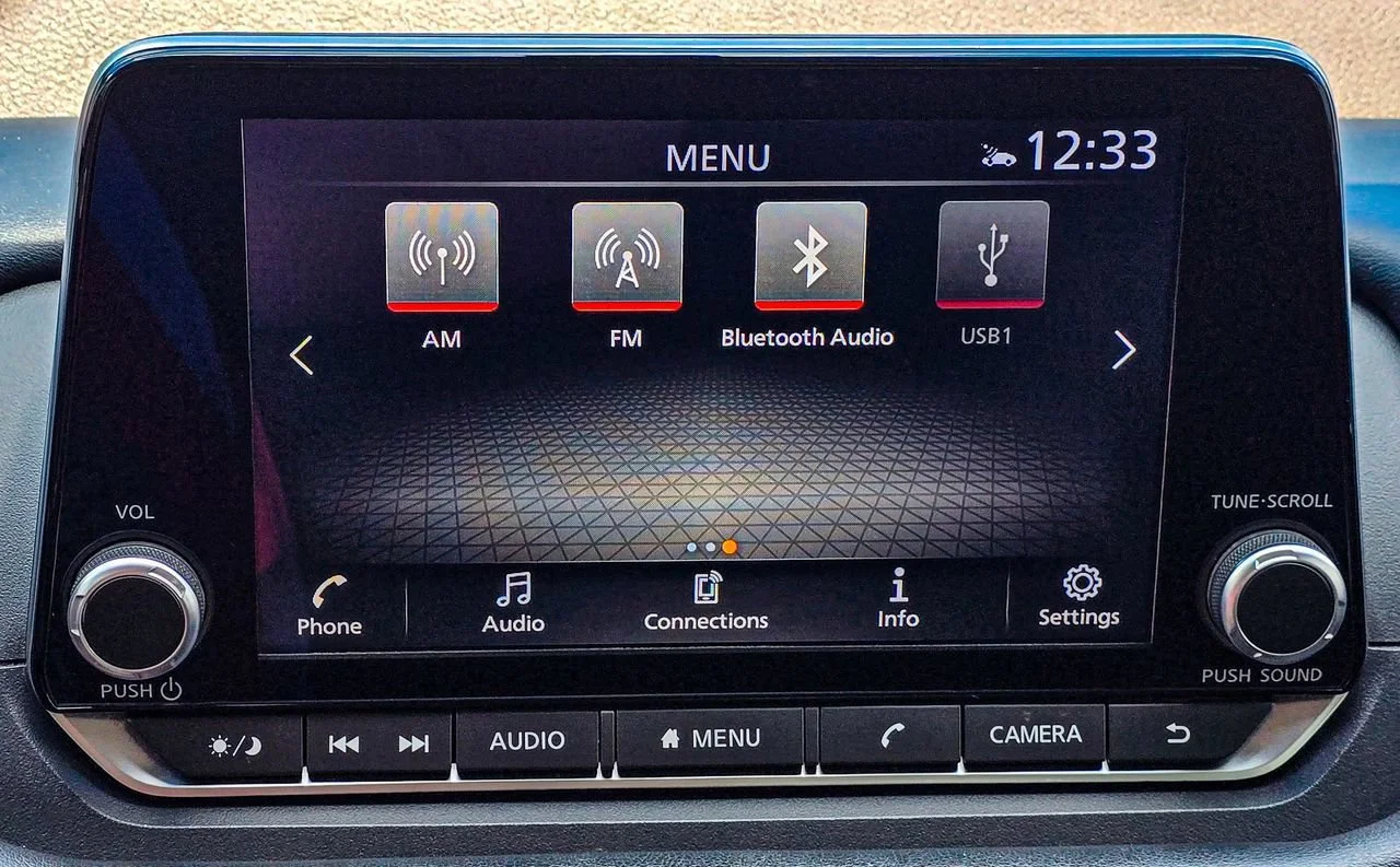 Used 2023 Gray Nissan SV Intelligent AWD image 15