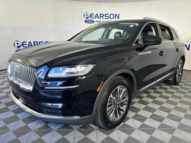 2023 Lincoln Nautilus Standard