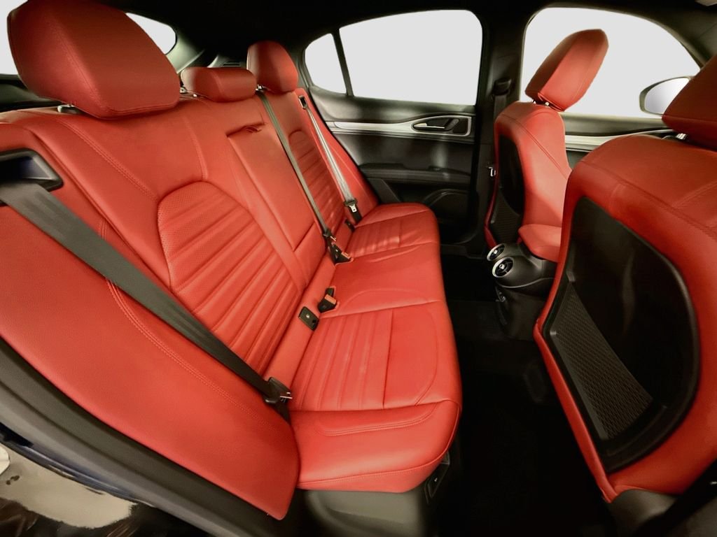Used 2025 Black Alfa Romeo Veloce image 27