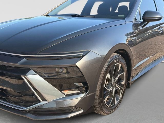 Certified Used 2025 Gray Hyundai SEL image 10
