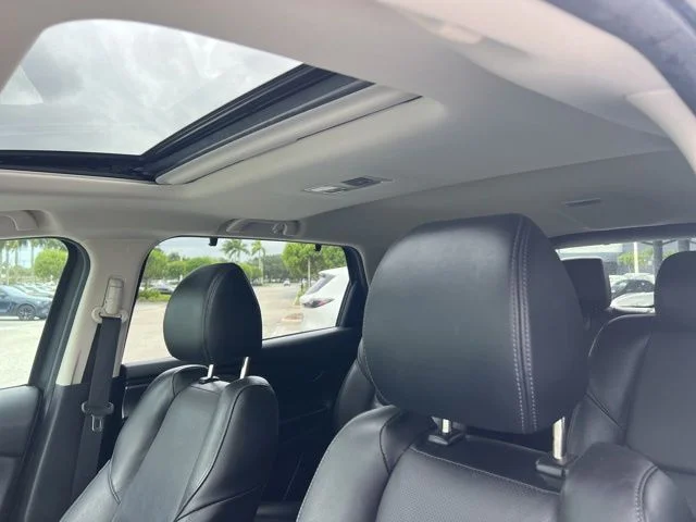 Used 2020 White Mazda Touring image 21