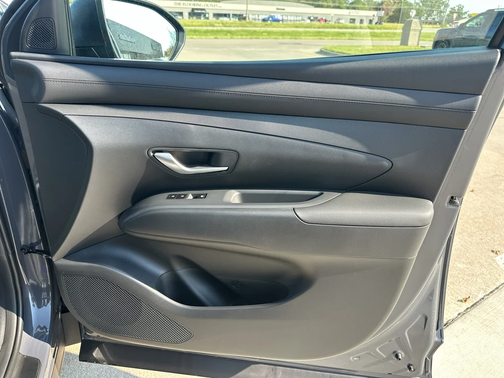 New 2026 Ecotronic Gray Hyundai SEL Plus image 30