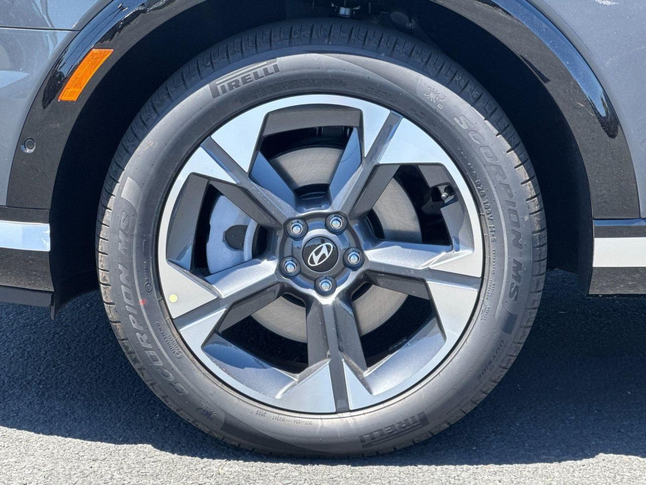 New 2026 Gray Hyundai Limited image 24