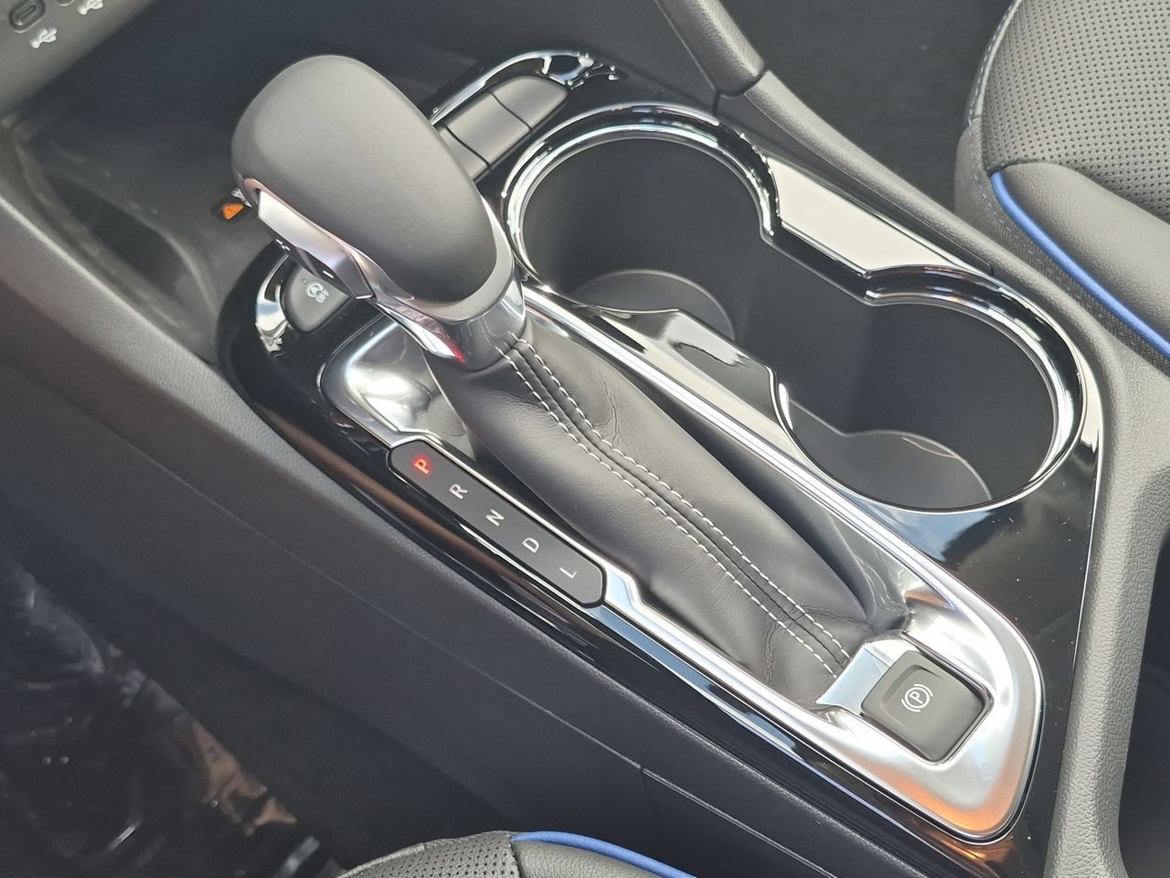 2026 Buick Encore GX Sport Touring - Photo 15