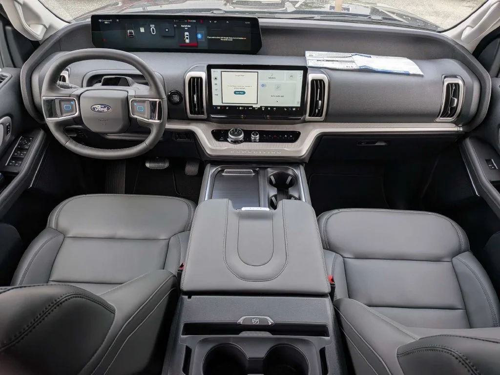 New 2026 Agate Black Metallic Ford Active image 16