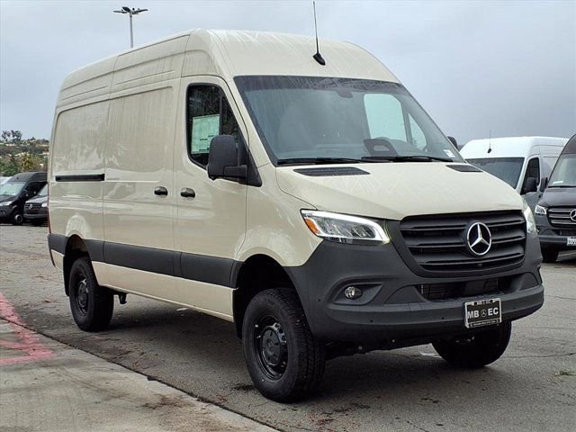 New 2026 Gray Mercedes-Benz Cargo 144 WB image 18