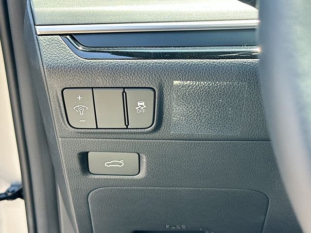 New 2026 Steel Matte Gray Kia GT-Line AWD image 10
