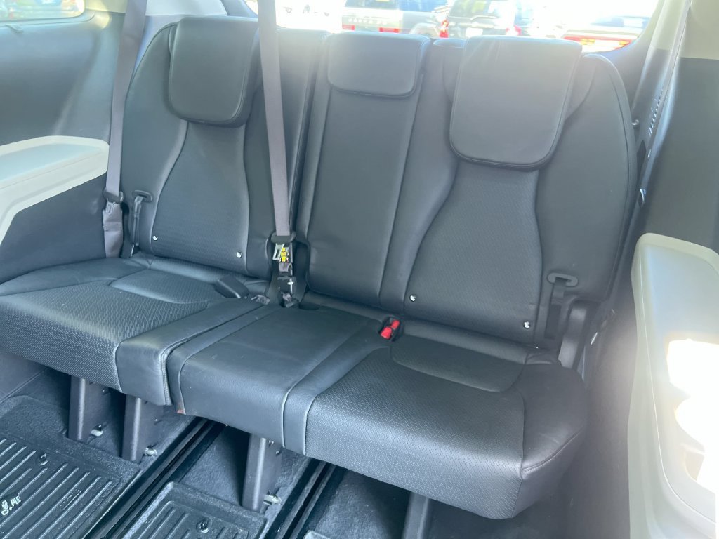 Used 2023 Gray Kia SX Prestige image 25