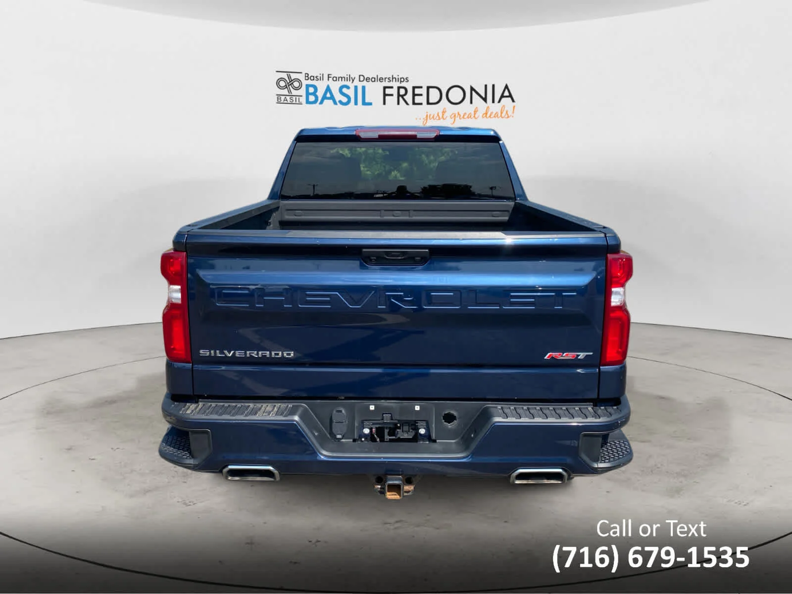 Used 2022 NORTHSKY BLUE METALLIC Chevrolet RST image 23