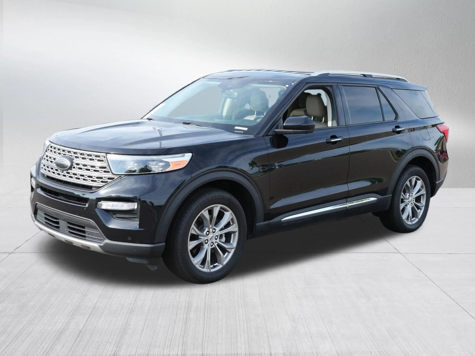 Used 2023 Agate Black Metallic Ford Limited image 3