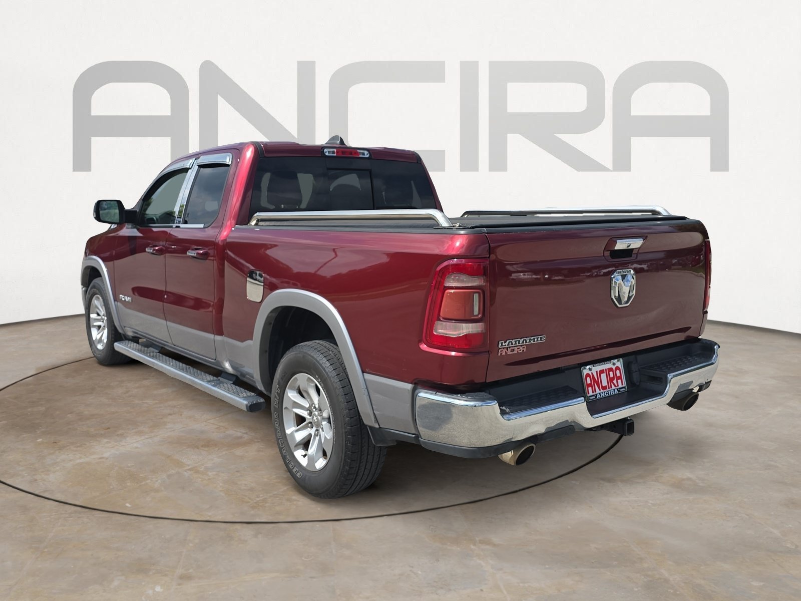 Used 2020 Delmonico Red Pearlcoat Ram Laramie image 10