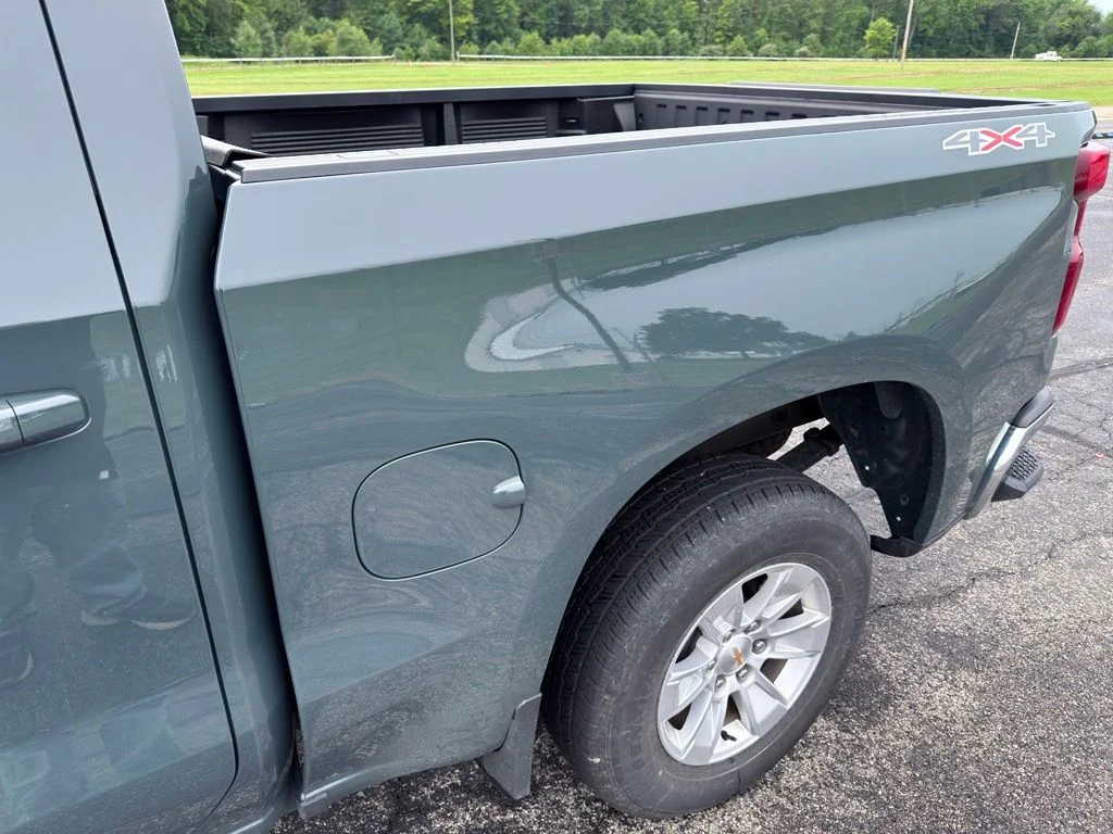 Used 2025 Gray Chevrolet LT image 12