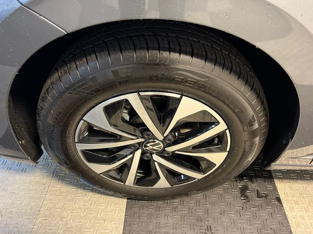 New 2026 Gray Volkswagen 1.5T S image 7