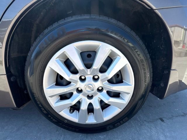 Used 2016 Gray Nissan 2.5 S image 9