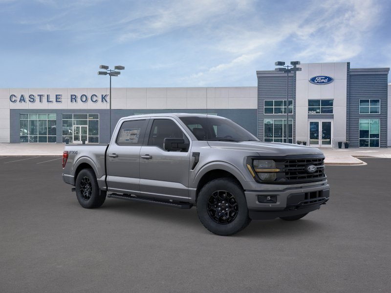 New 2026 Carbonized Gray Metallic Ford XLT image 7