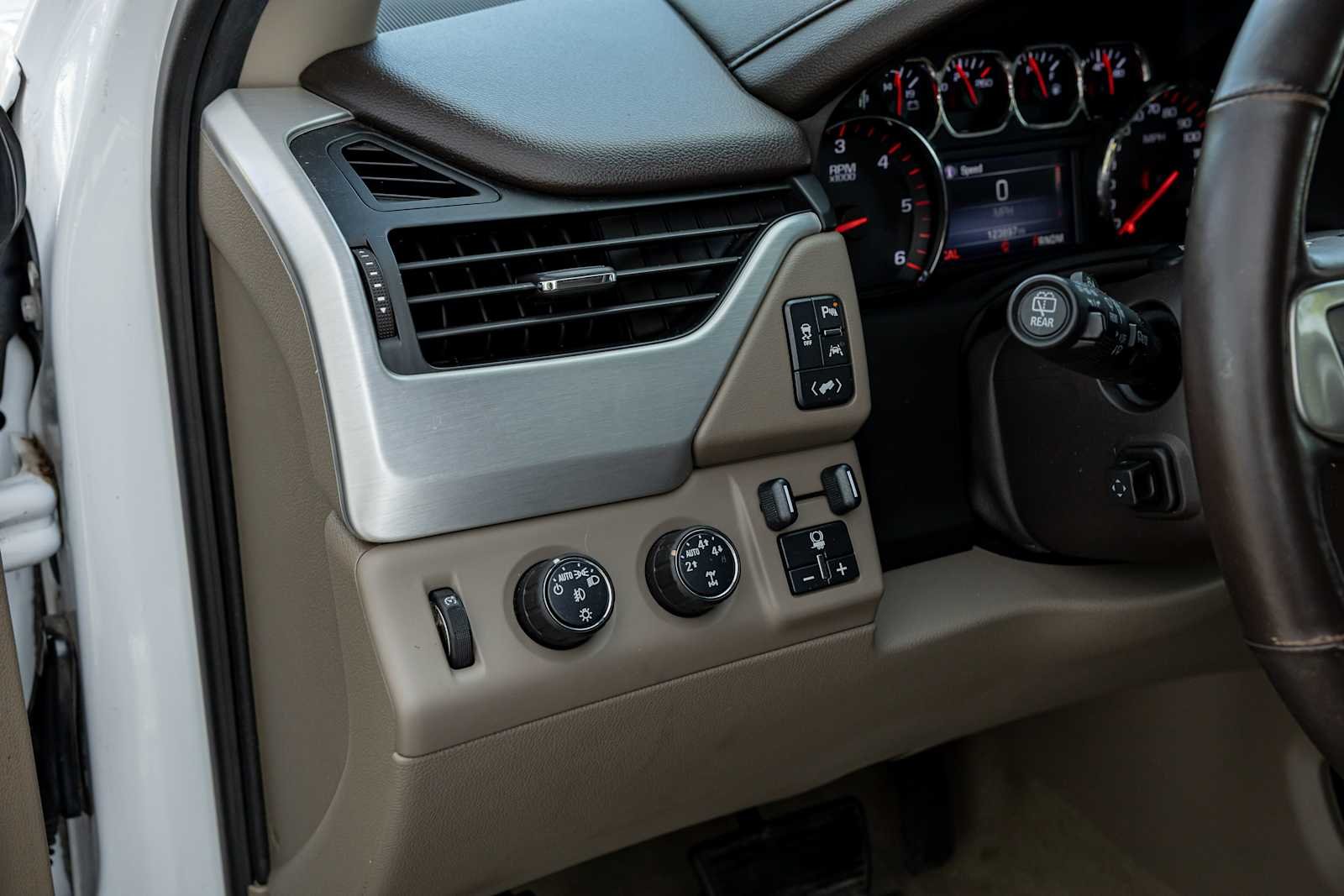 Used 2016 Summit White GMC SLT image 16