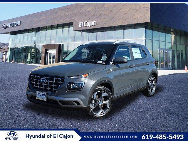 2026 Hyundai Venue SEL w/ 2-Tone Roof IVT's photo