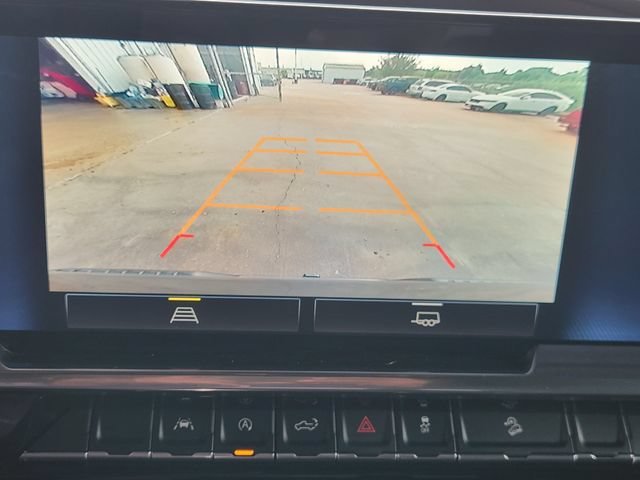 Used 2023 BLACK Chevrolet RST image 16