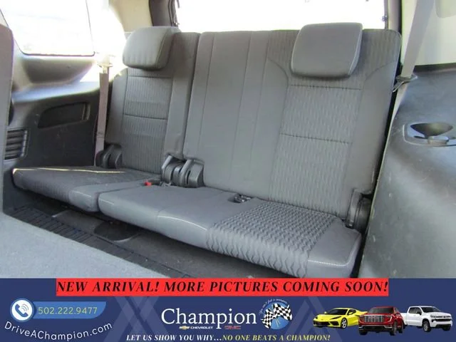 Used 2016 SUMMIT WHITE GMC SLE image 8