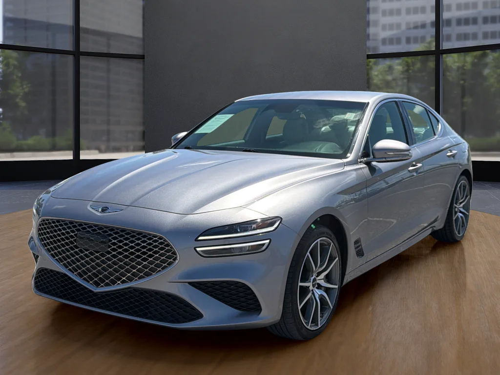 Used 2025 Silver Genesis 2.5T image 12