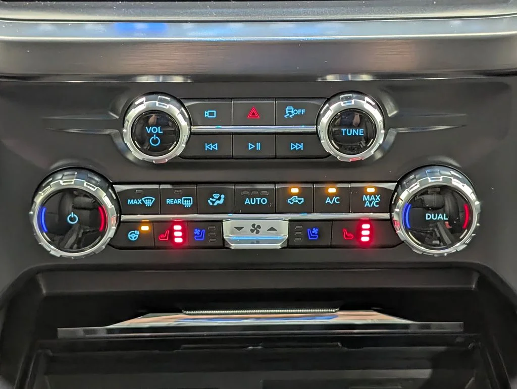 New 2026 Carbonized Gray Metallic Ford F-250® Lariat® image 6