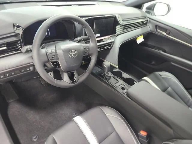 New 2026 Ice Cap Toyota SE image 21