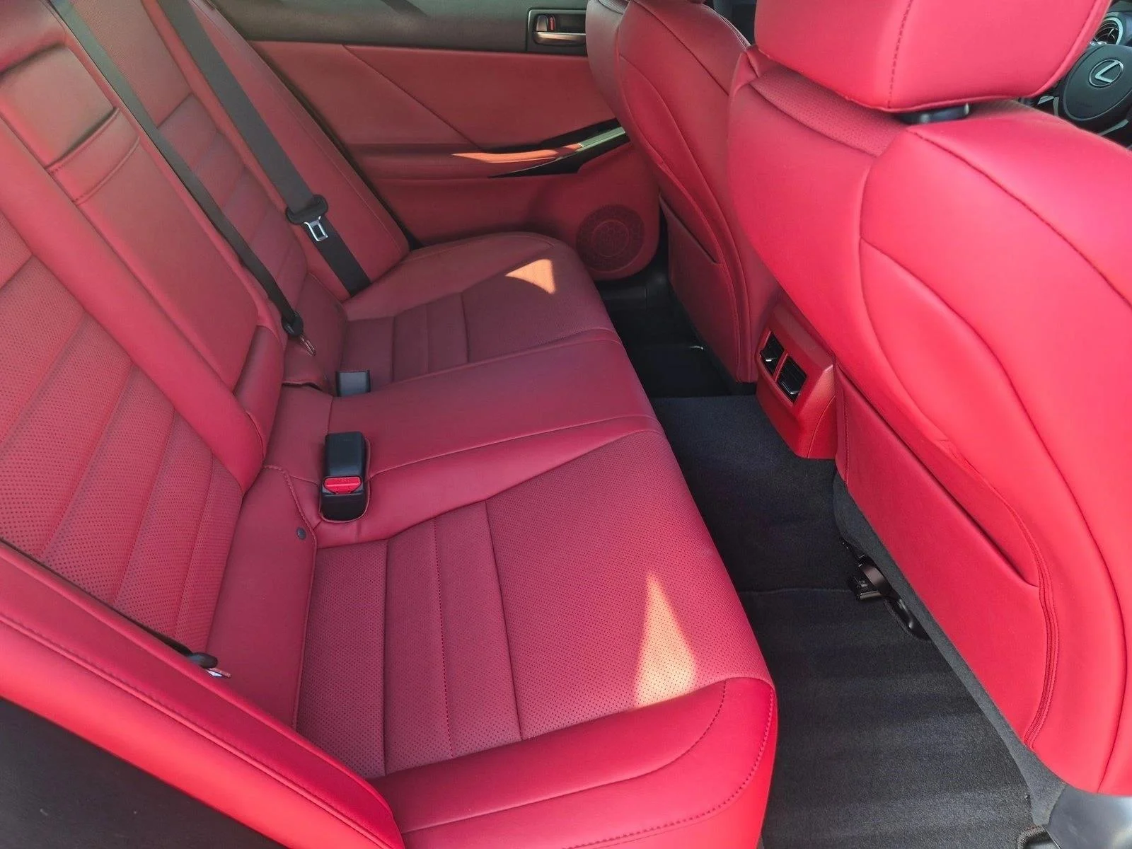 Certified Used 2021 Atomic Silver Lexus F SPORT image 18