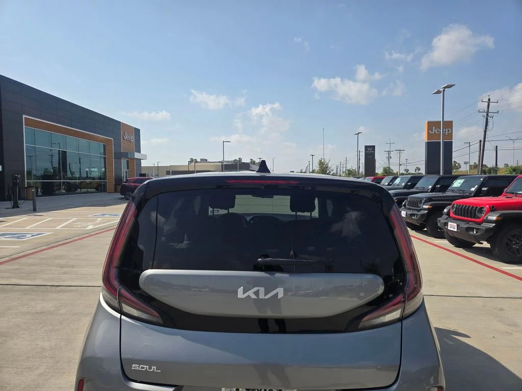 Used 2024 Silver Kia LX image 4