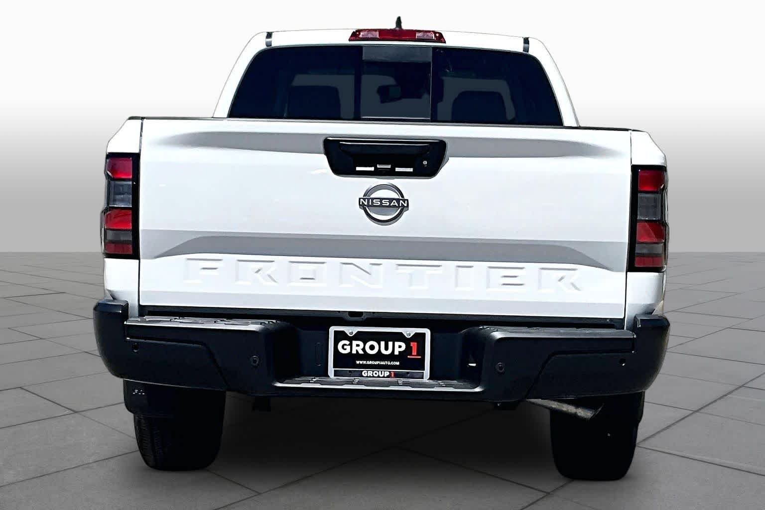 New 2026 QAK/GLACIER WH Nissan S image 4