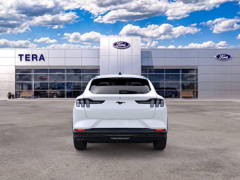 New 2025 Star White Metallic Tri-coat Ford Premium image 37