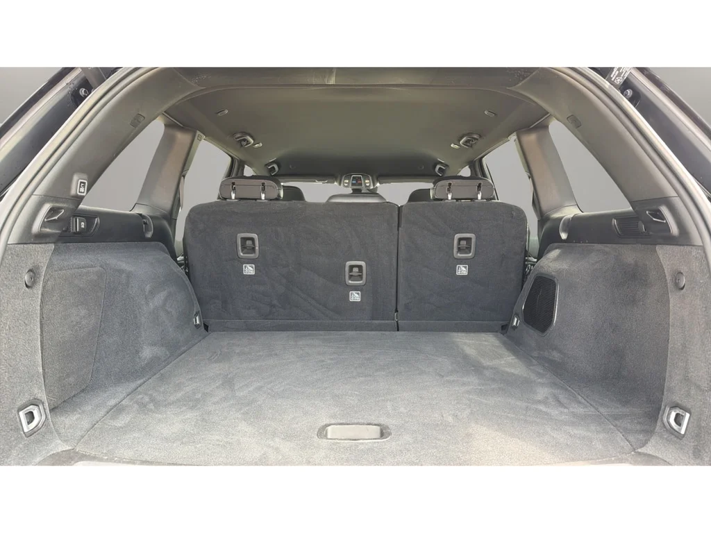 Used 2022 Diamond Black Crystal Pearlcoat Jeep Trailhawk 4xe image 16