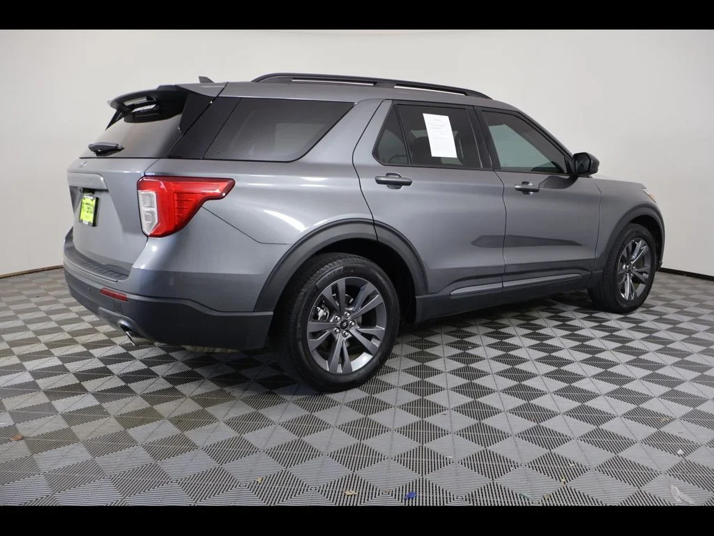 2024 Ford Explorer XLT - Photo 6